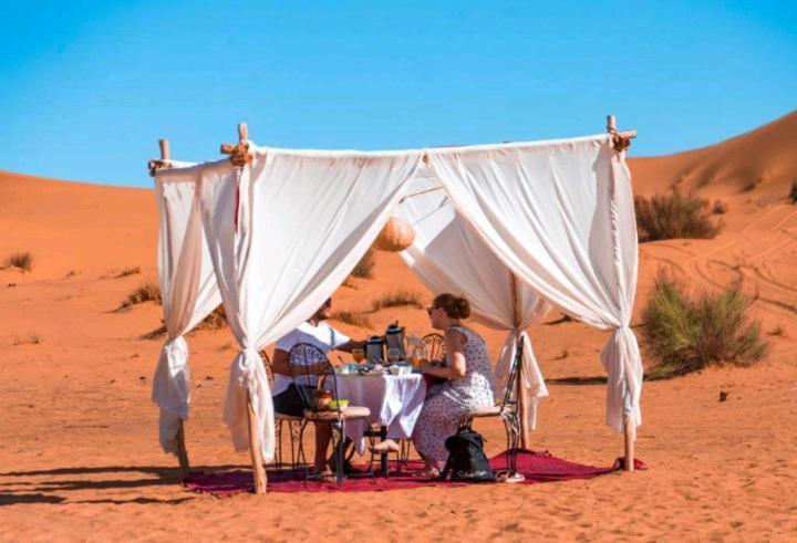 Merzouga Luxury Camp Exterior foto